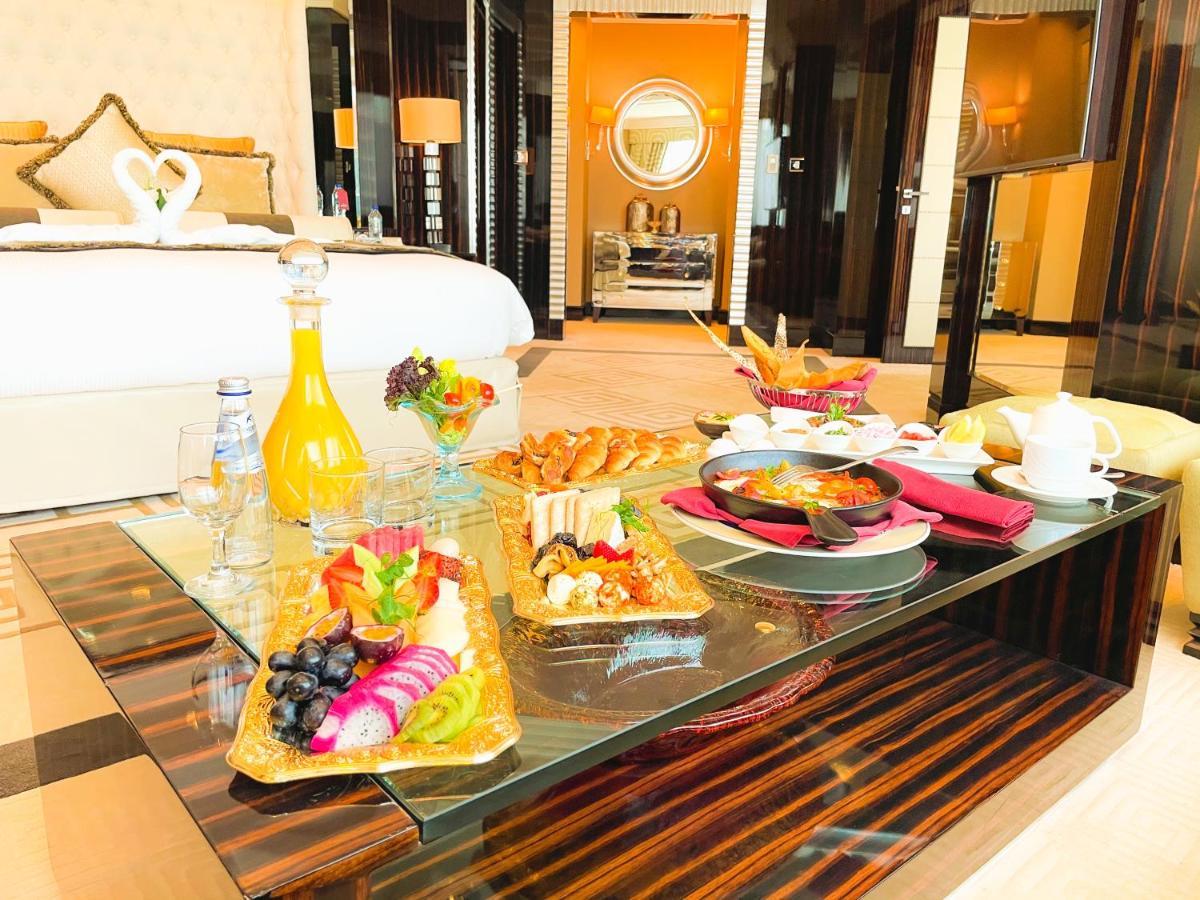 Mövenpick Grand Al Bustan Hotell Dubai Exteriör bild In-room dining at the Taj Mahal Palace, Mumbai, India
