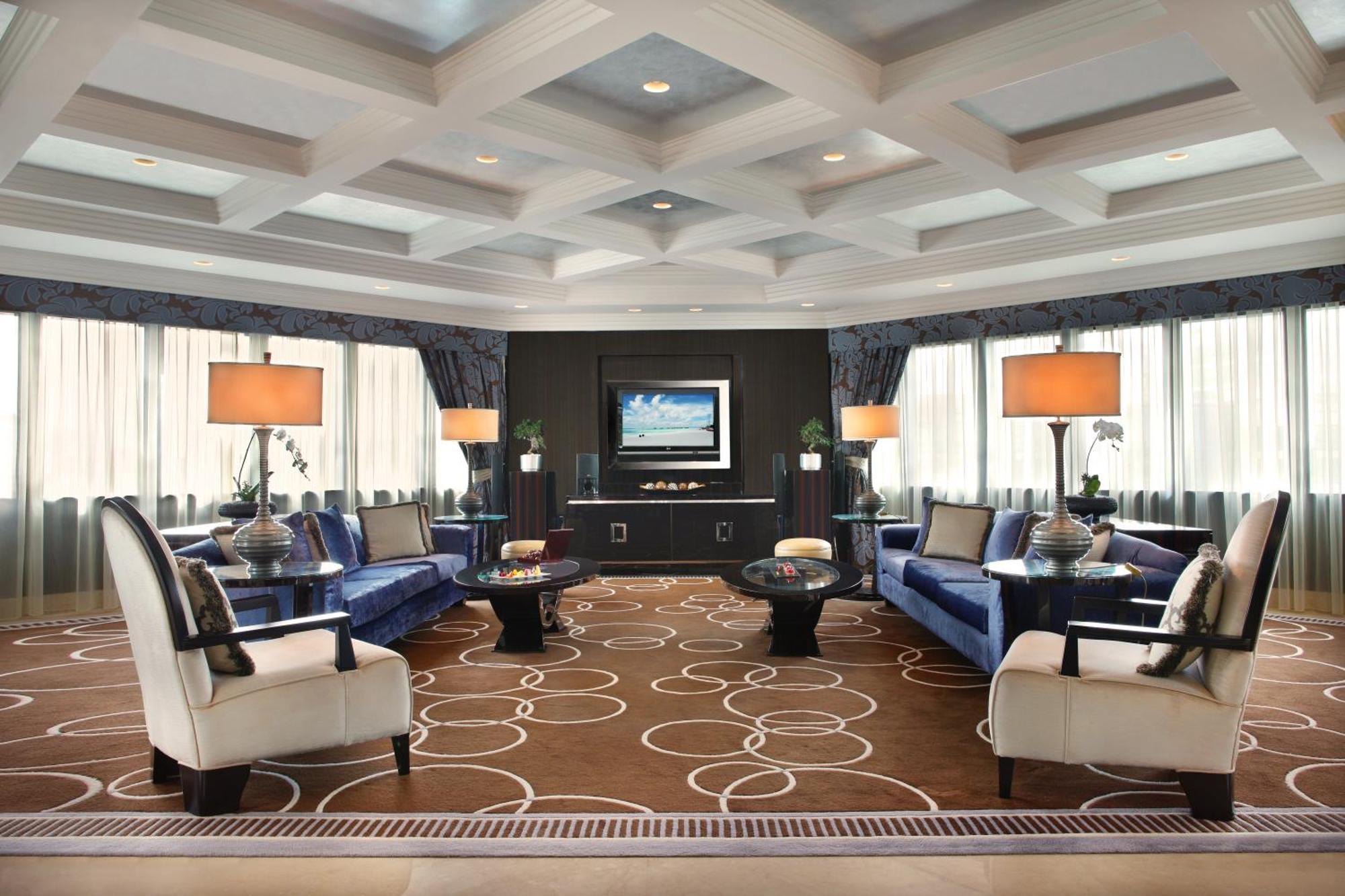 Mövenpick Grand Al Bustan Hotell Dubai Exteriör bild The living room of a typical home in the community